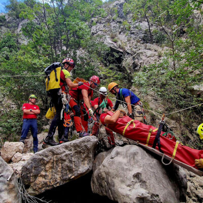 Stretcher handling exercise (Picture: M.Clayton)